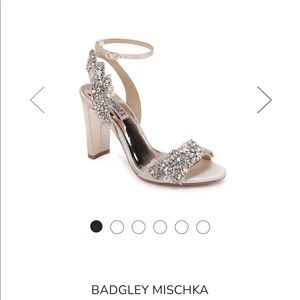 New Badgley Mischka Libby Crystal Embellished evening shoe